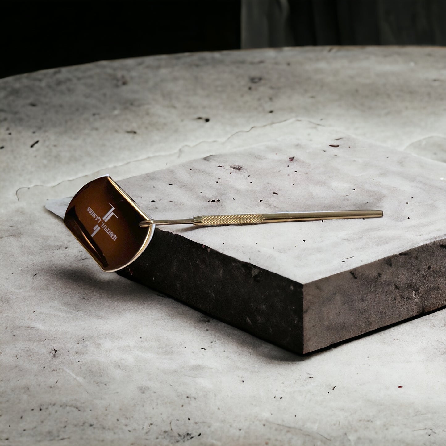 Lash Mirror (Left & Right Hand)